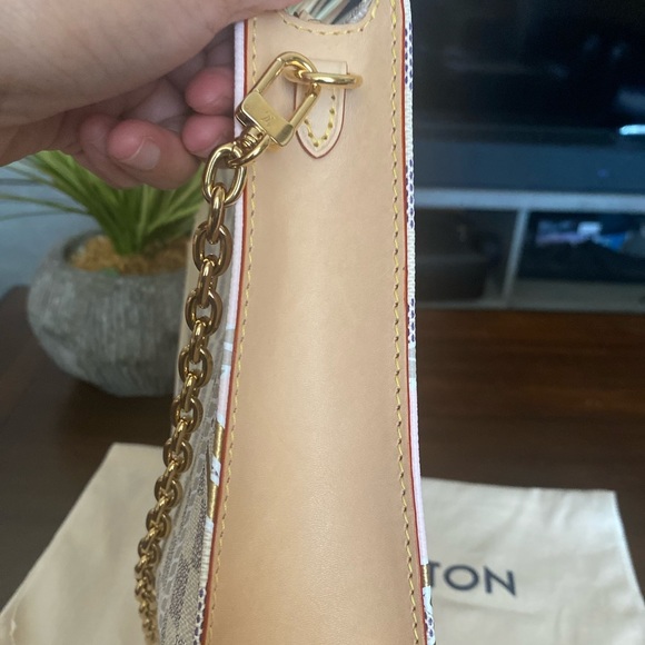 LV Limited edition Nautical Trouse 26 with Chain - Picture 11 of 16